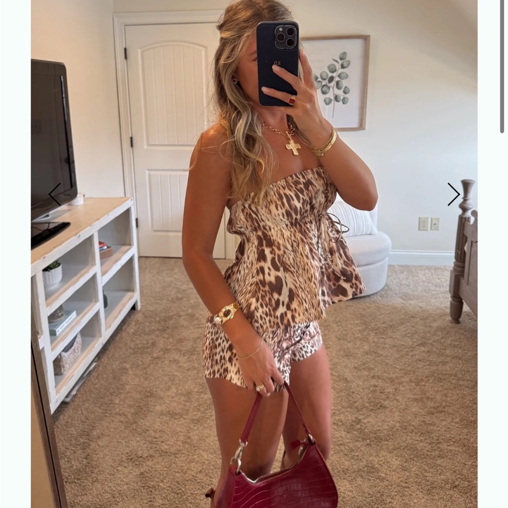 Brown Leopard Top